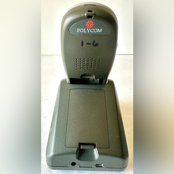 Polycom Spectralink 602x Wireless Digital Phone w/ Battery Charging Base Handset - Picture 4 of 13